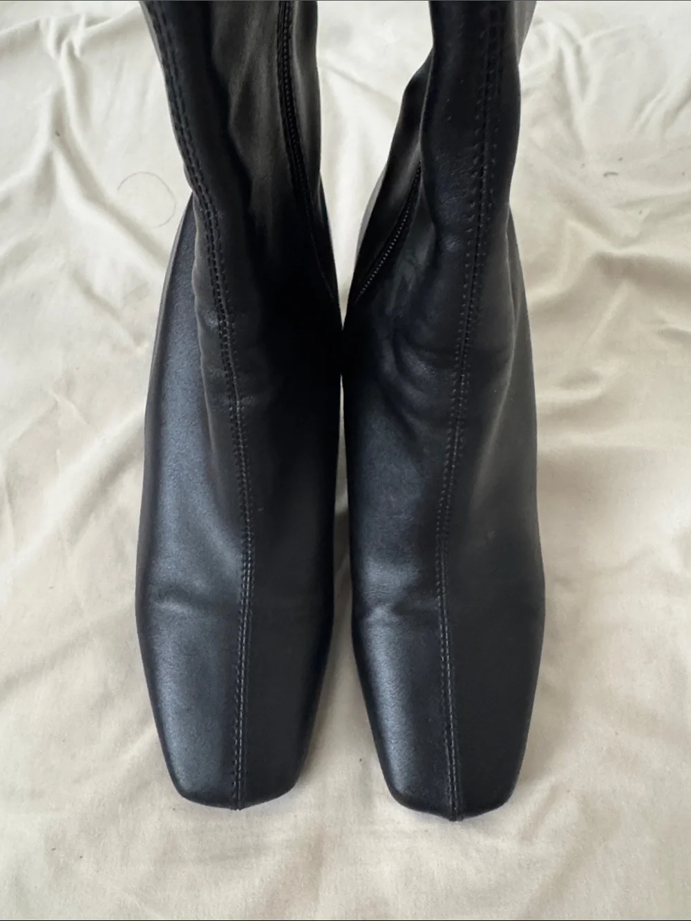 Black Knee-High Heeled Boots